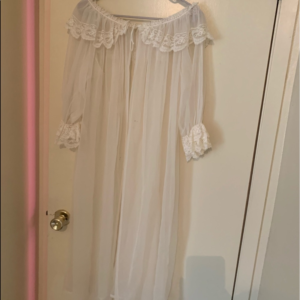 VINTAGE White Sheer Lace Nightgown